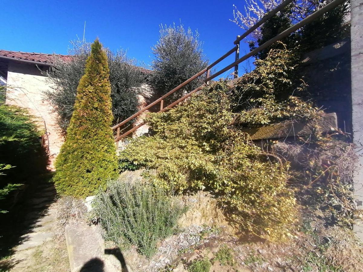 Casa Graziella- La Terrazza Villa Portacomaro Exteriör bild