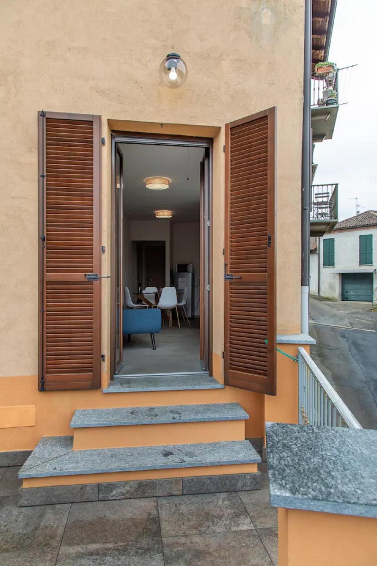 Casa Graziella- La Terrazza Villa Portacomaro Exteriör bild